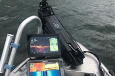 Kastdäcket med elektronik. Garmin force, garmin live scope, lowrance hds-12