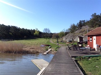 stuga med sjöutsikt på kråmö